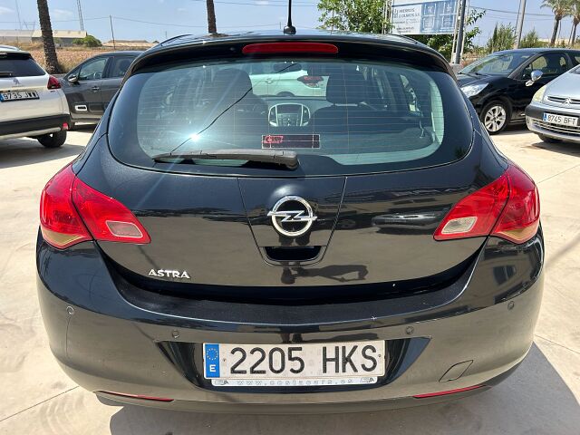 OPEL ASTRA SELECTIVE 1.6 SPANISH LHD IN SPAIN ONLY 81000 MILES SUPER 2012